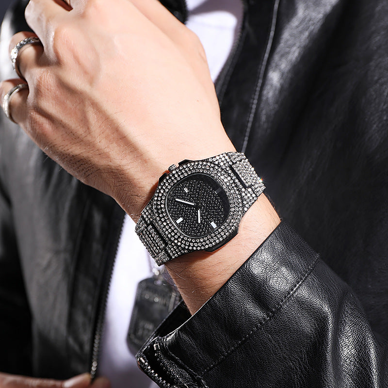 Best Selling New Men&#039;s Luxury Full Diamond Hip-hop Business Diamond Star Watch Quartz Watch